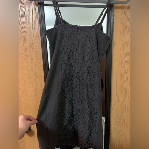 GREY MINI DRESS — American Eagle - Picture 2 of 3
